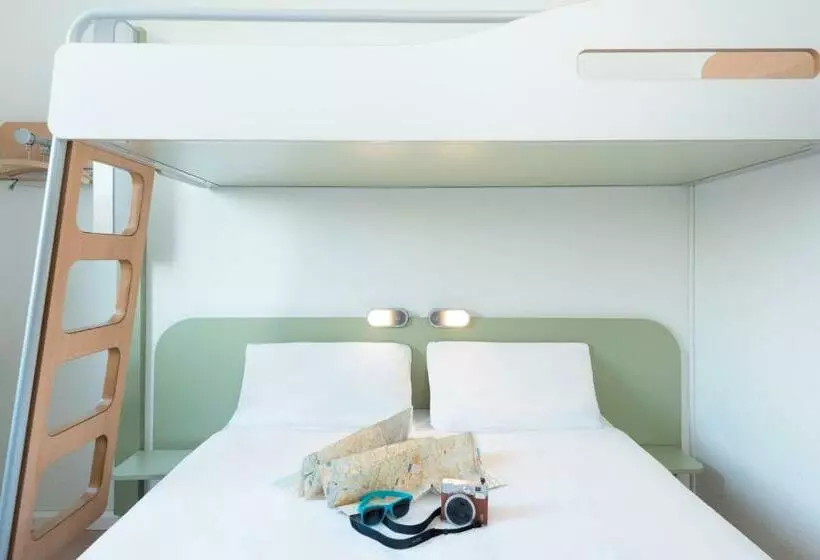 Standard Kolmen Hengen Huone, Ibis Budget Velizy