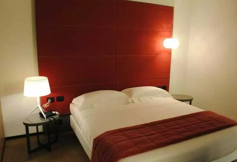 Suite Junior, Link124