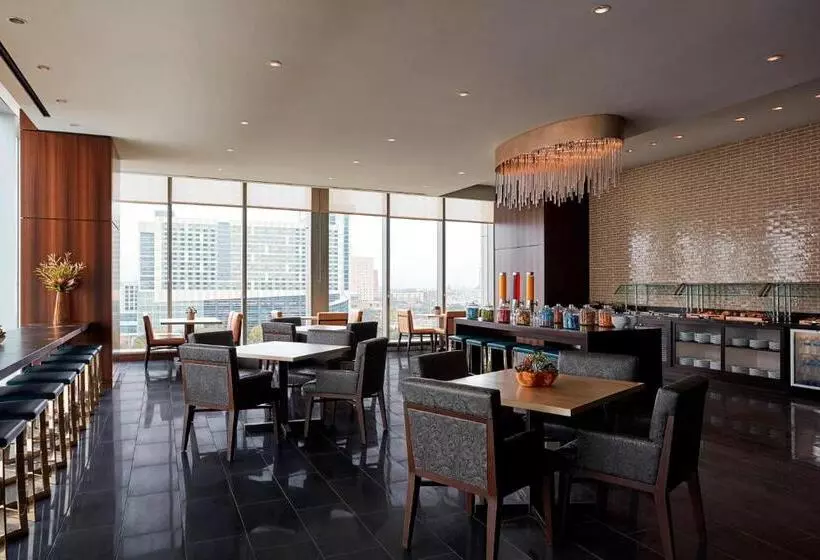 クラブルーム, Marriott Marquis Houston