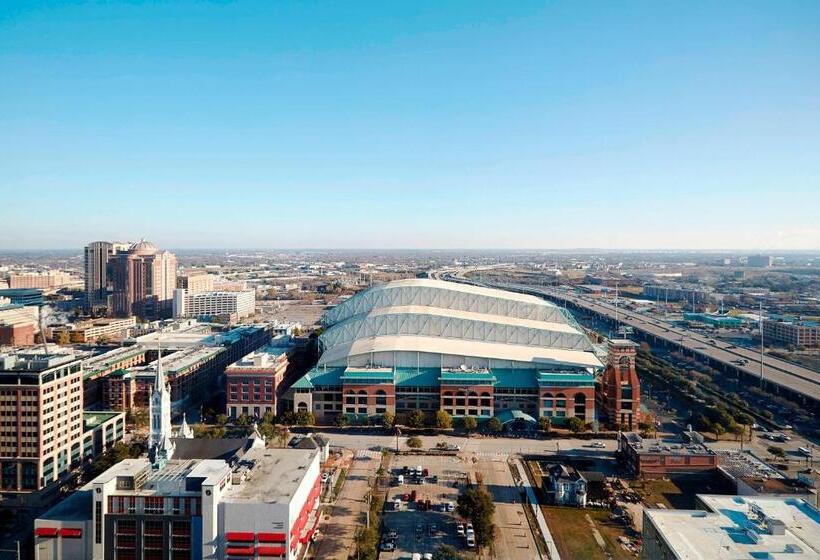 Люкс Executive Кровать Кинг, Marriott Marquis Houston