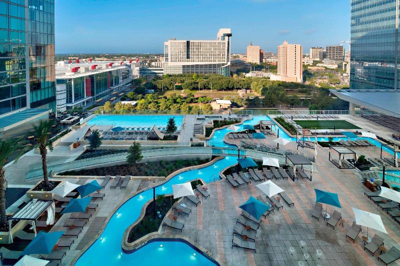 חדר סטנדרט עם מיטת קינג, Marriott Marquis Houston