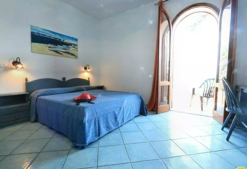 اتاق استاندارد با چشمانداز دریا, Testa Di Monaco Natural Beach