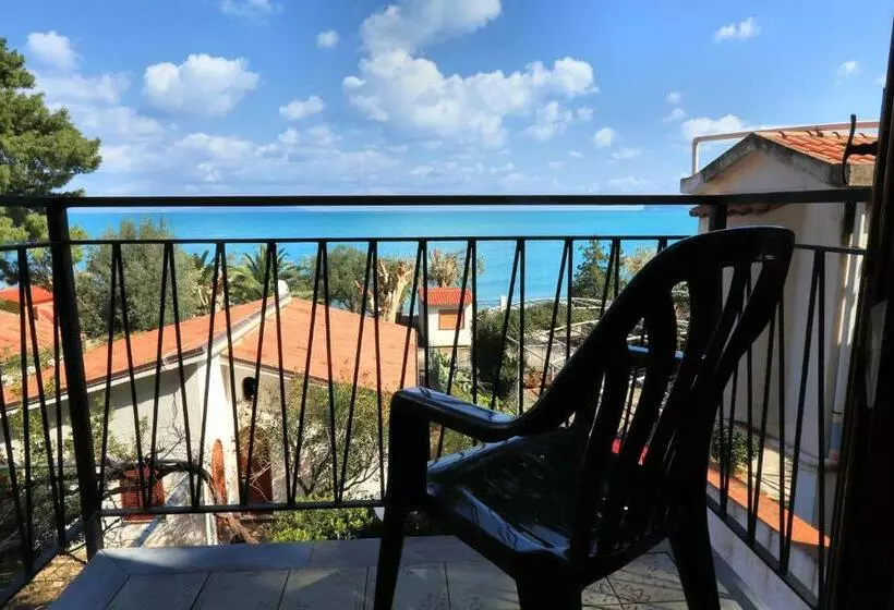 اتاق استاندارد با چشمانداز دریا, Testa Di Monaco Natural Beach