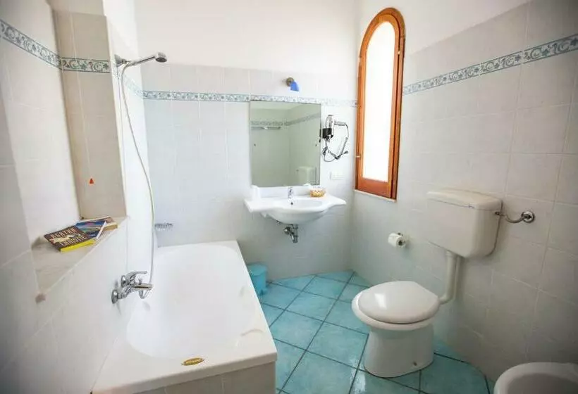 اتاق استاندارد با چشمانداز دریا, Testa Di Monaco Natural Beach