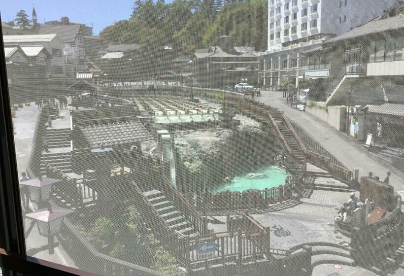 패밀리 룸, Yakushi No Yu Yumotokan