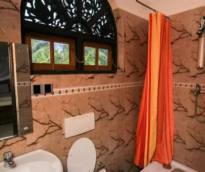 Deluxe-huone, Negombo Village