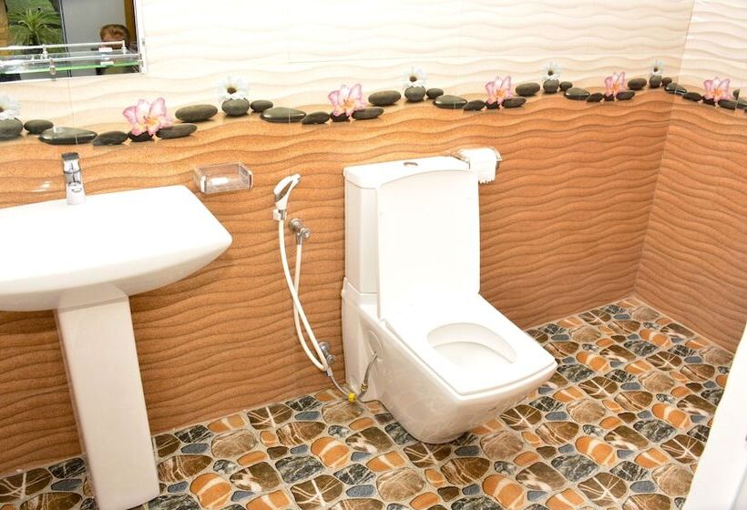 디럭스 룸, Negombo Village