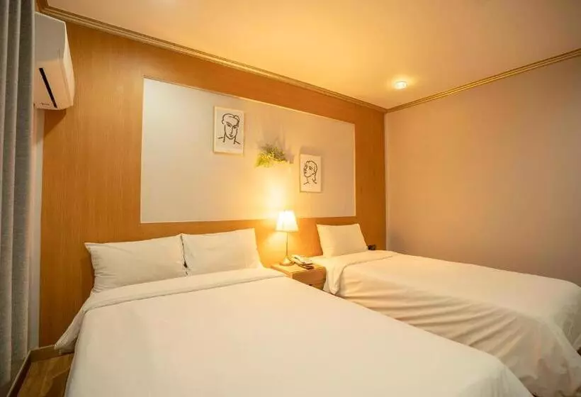 اتاق لوکس, Jeju Stay
