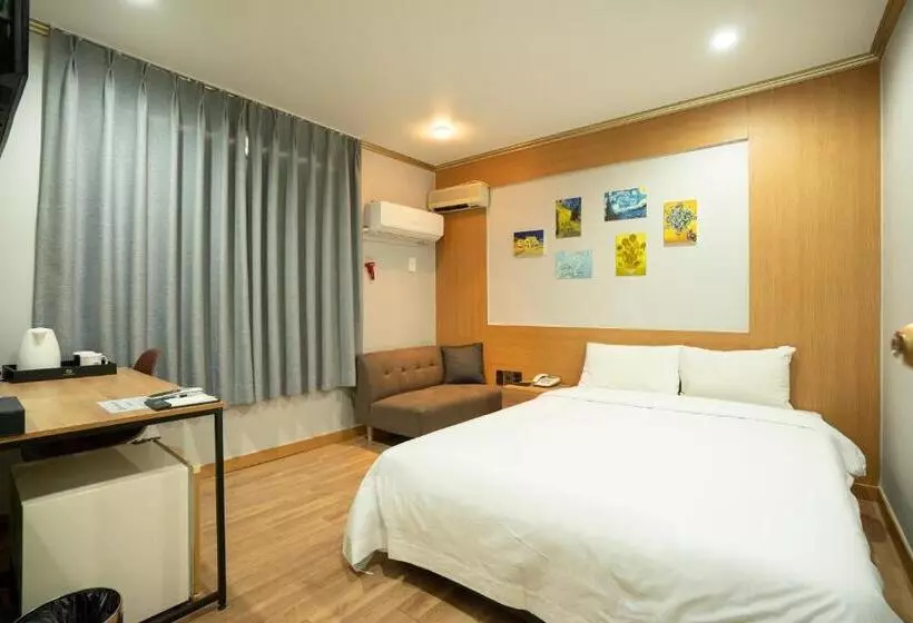 اتاق استاندارد, Jeju Stay