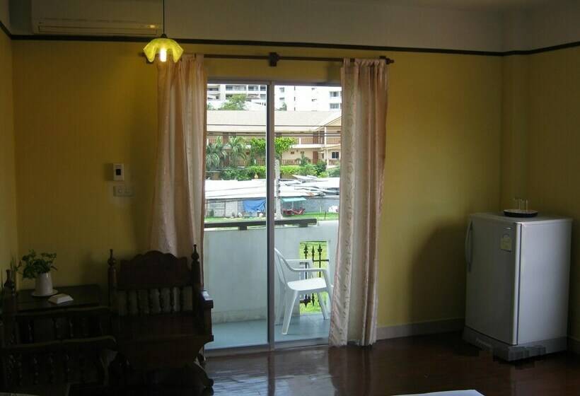 Habitació Estàndard, Baan Talay