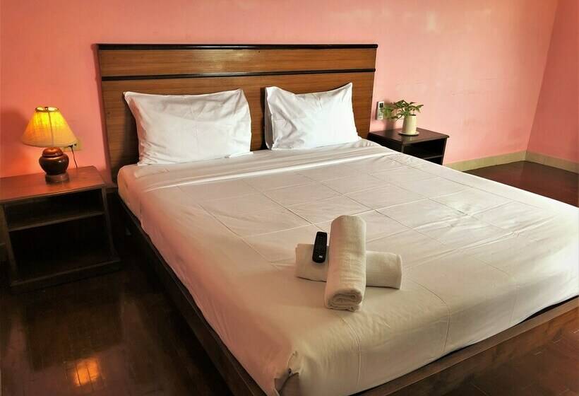 Habitació Estàndard, Baan Talay