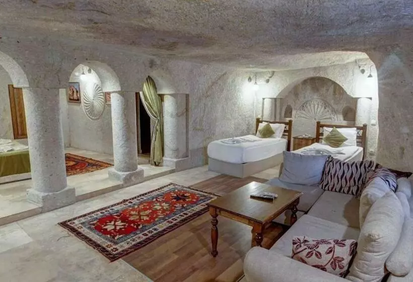 سوییت خانوادگی, Elegance Cave Suites & Restaurant
