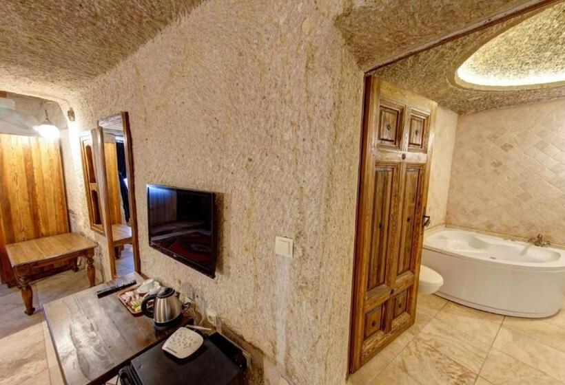 디럭스 룸, Elegance Cave Suites & Restaurant