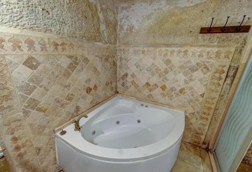 اتاق لوکس, Elegance Cave Suites & Restaurant