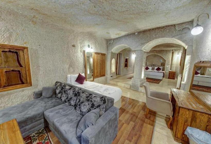 스위트 킹사이즈 침대, Elegance Cave Suites & Restaurant