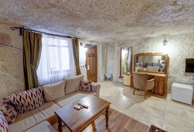 سوییت خانوادگی, Elegance Cave Suites & Restaurant