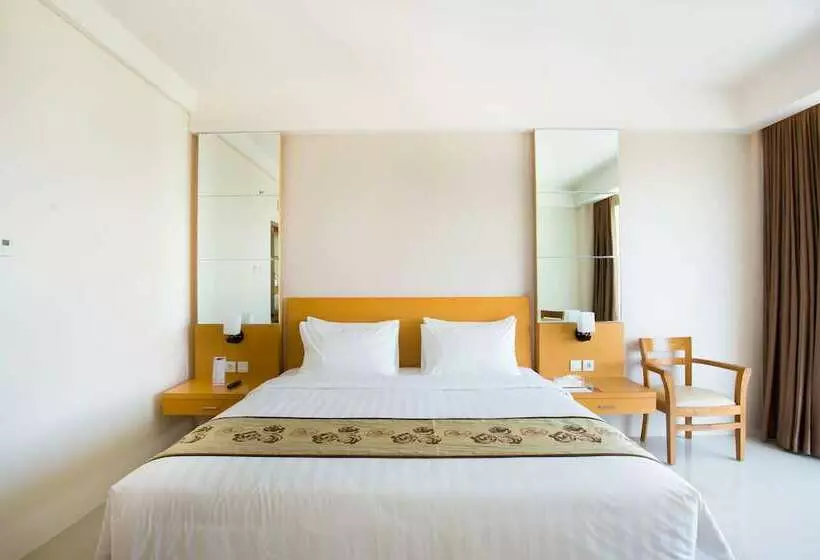 デラックスルーム, Golden Palace Hotel Lombok