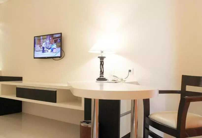 デラックスルーム, Golden Palace Hotel Lombok
