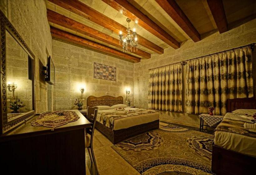 Трехместный Номер Стандарт с Видом, Goreme Valley Cave House