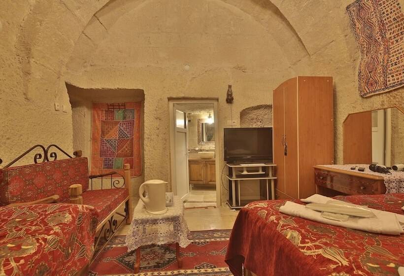 Номер Стандарт Трехместный, Goreme Valley Cave House