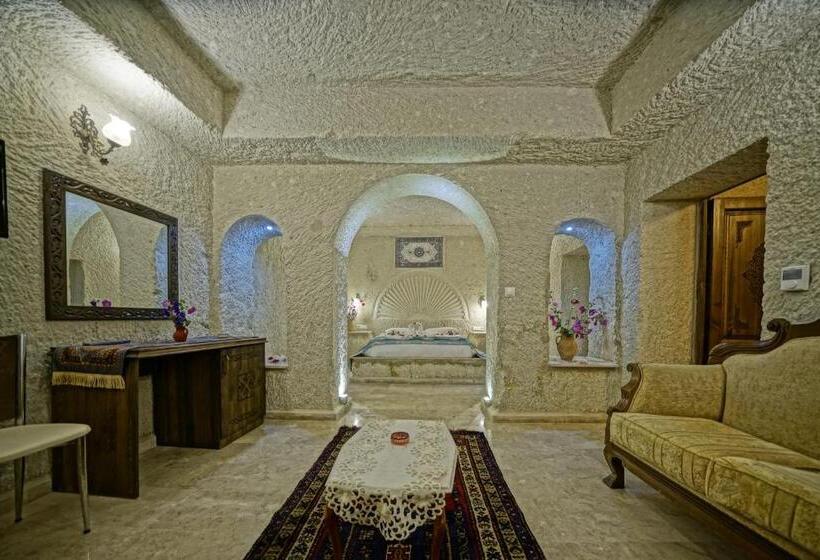 جناح عائلي, Goreme Valley Cave House