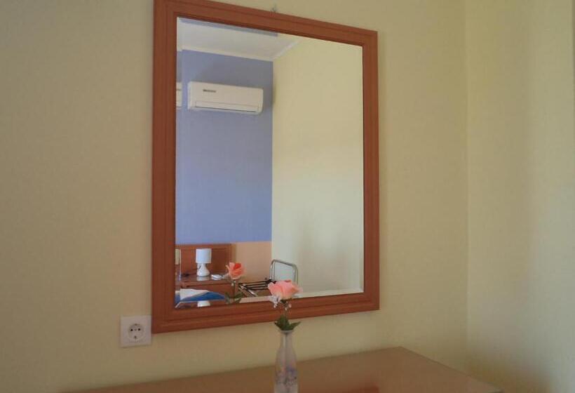 标准间带阳台, Rea