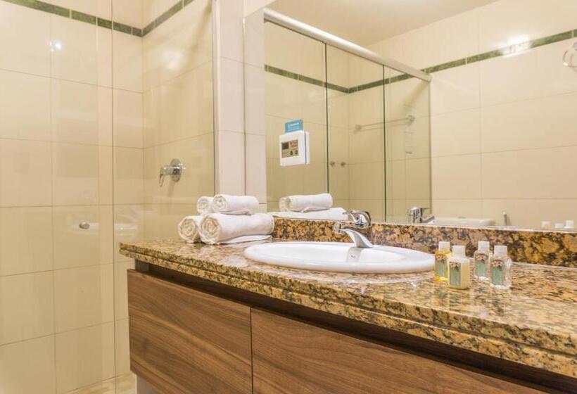 דירת חדר נוף לבריכה, Kristie Resort Natal