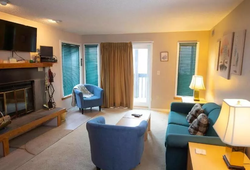 スタンダード4人部屋, Mountain Lodge At Okemo