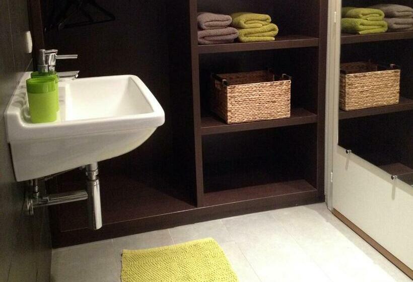 Апартаменты 1 Спальня Вид на Сад, Les Gîtes De L Escalier