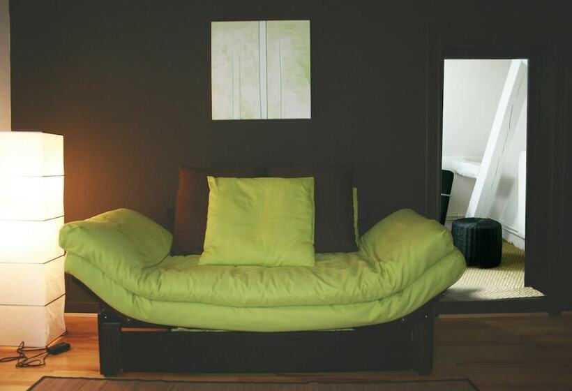 Апартаменты 1 Спальня Вид на Сад, Les Gîtes De L Escalier