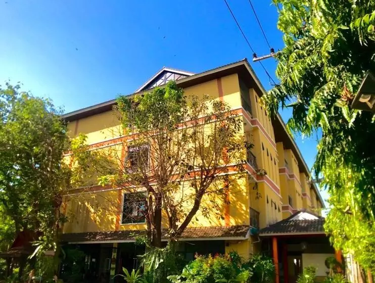 اتاق خانوادگی, Boonme Heritage