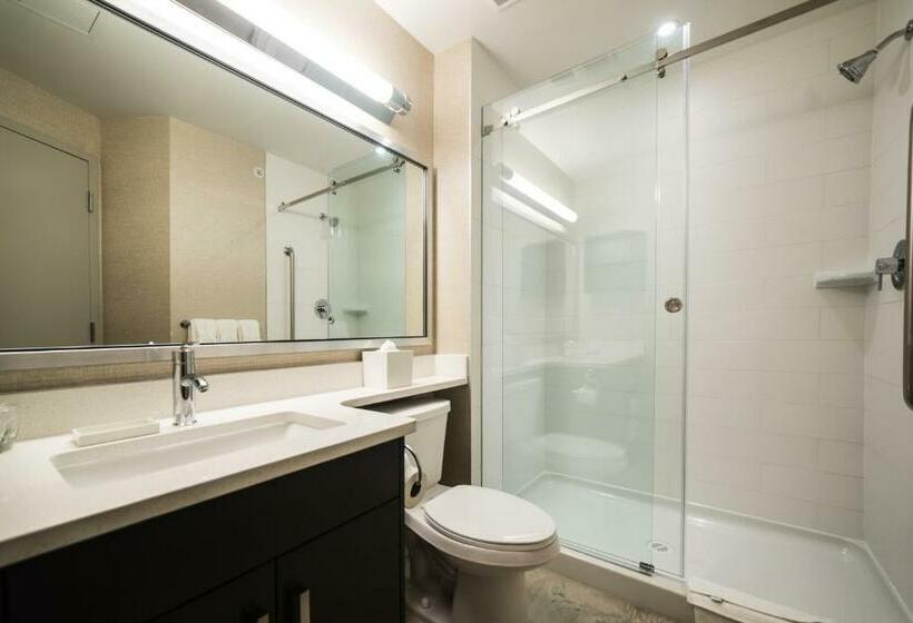 Студио Стандарт Кровать Кинг, Candlewood Suites West Edmonton   Mall Area, An Ihg