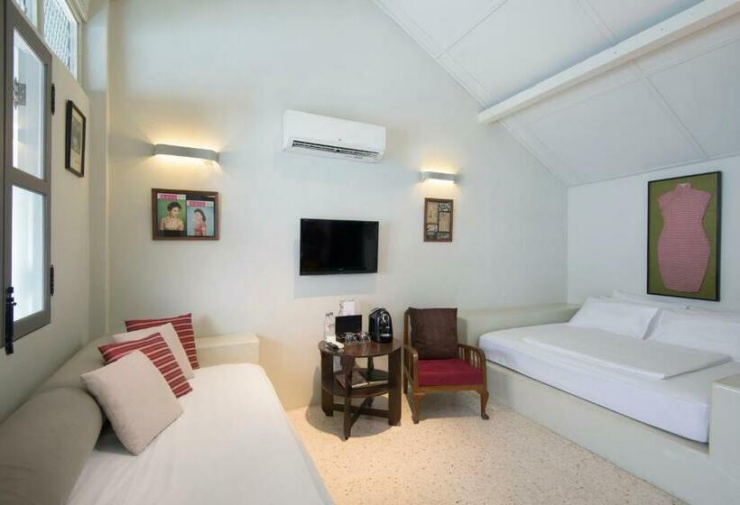 اتاق استاندارد, Noordin Mews