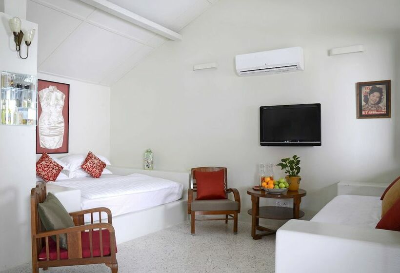 اتاق استاندارد, Noordin Mews