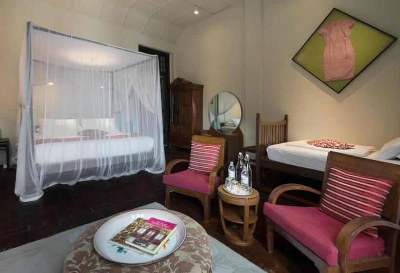 خانه 2 خوابه, Noordin Mews