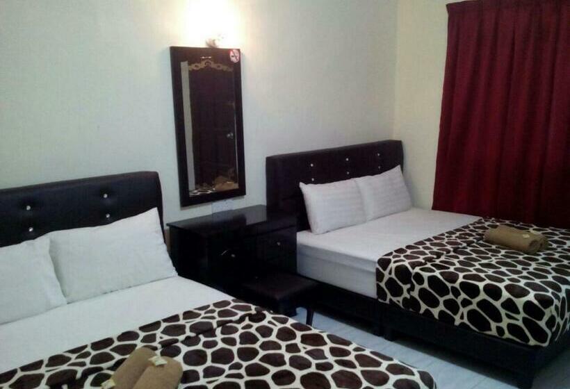 スタンダード4人部屋, Rasa Senang Villa Islam Guest Only