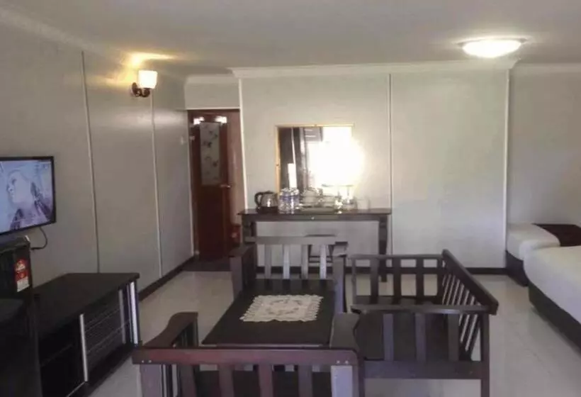اتاق خانوادگی, Rasa Senang Villa  Islam Guest Only