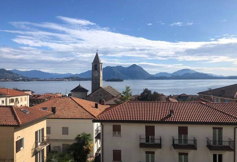 חדר פרמיום נוף לאגם, Rosa