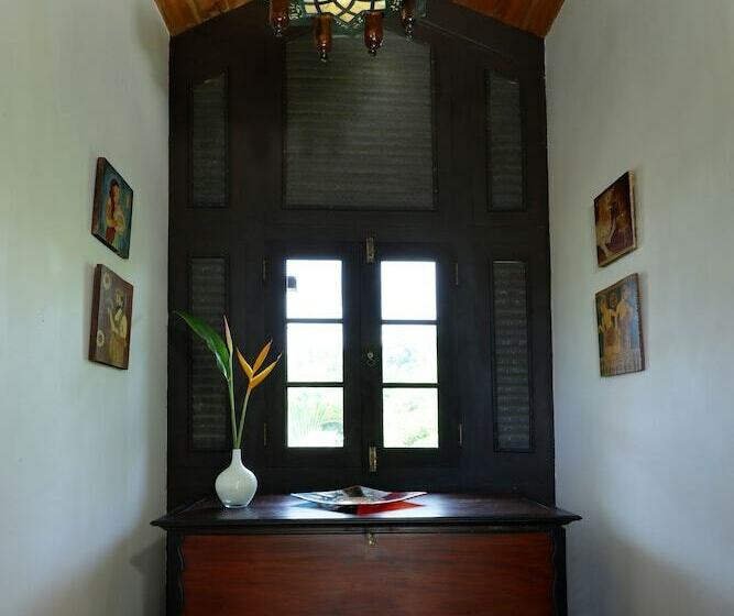 غرفة قياسية, Sergeant House