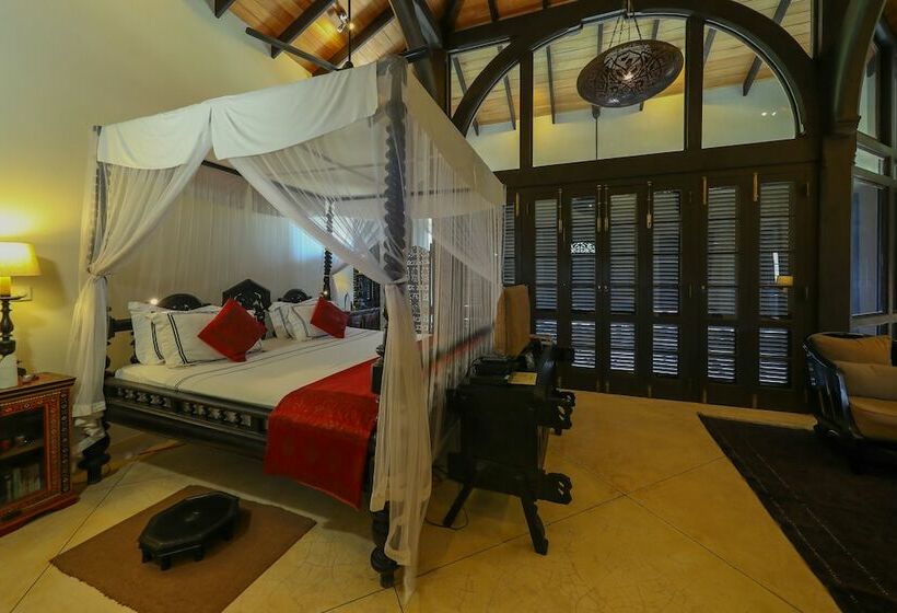 חדר סטנדרט, Sergeant House