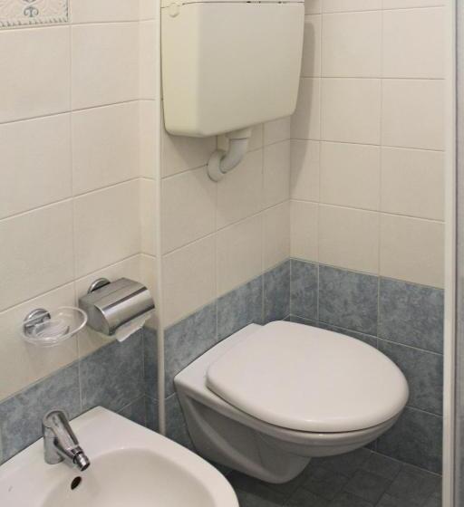 スタンダードルーム, Silvia