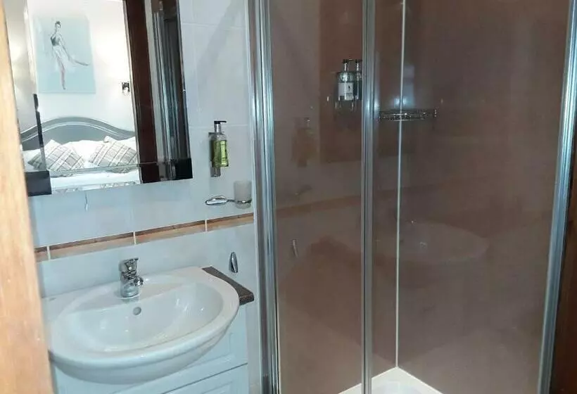Habitació Estàndard, Kintrae B&b