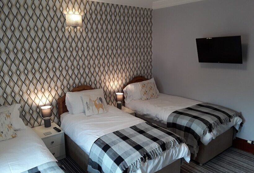 חדר סטנדרט לשלושה, Kintrae B&b