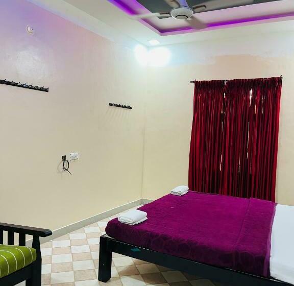 スタンダードルーム, Coorg Hilltown Hotel Madikeri