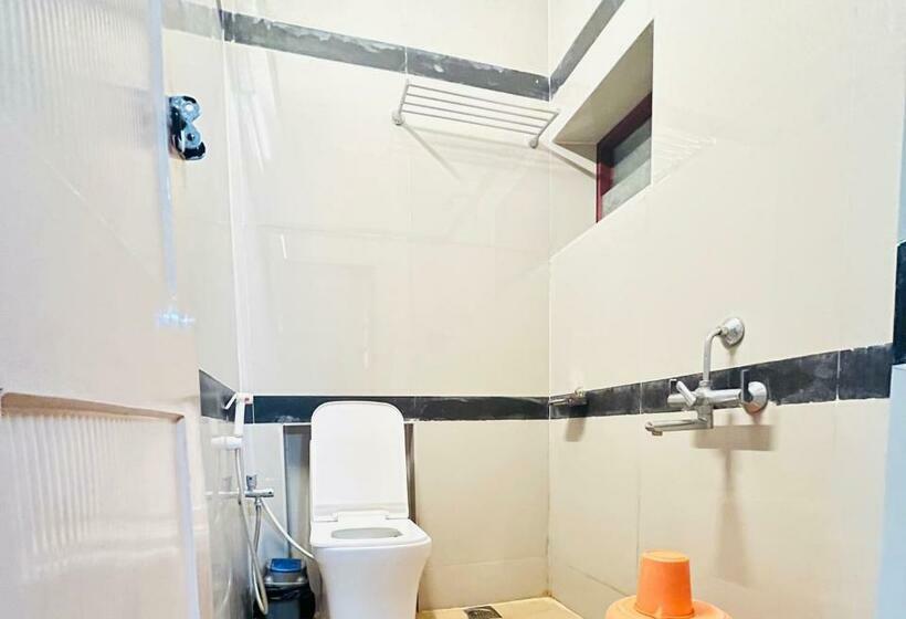 スタンダードトリプルルーム, Coorg Hilltown Hotel Madikeri