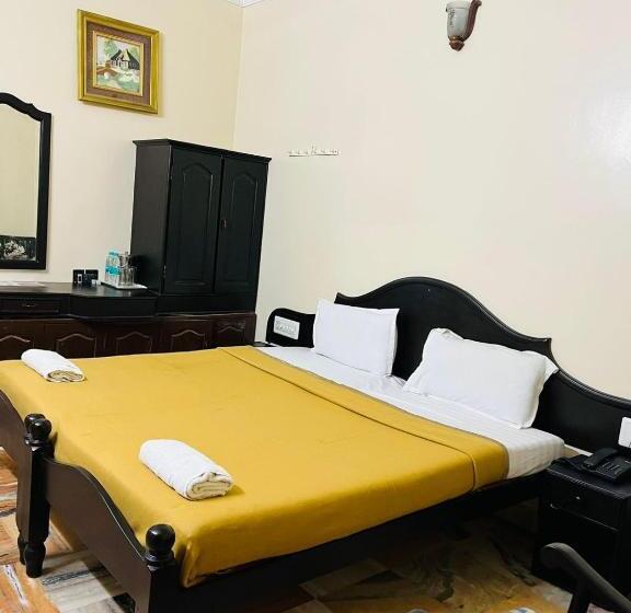 スタンダードルーム, Coorg Hilltown Hotel Madikeri