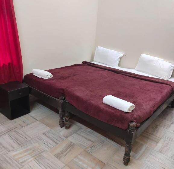 エコノミールーム, Coorg Hilltown Hotel Madikeri