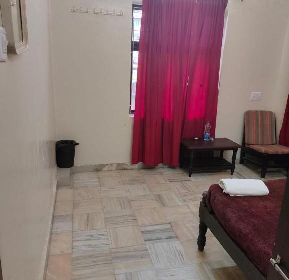 エコノミールーム, Coorg Hilltown Hotel Madikeri