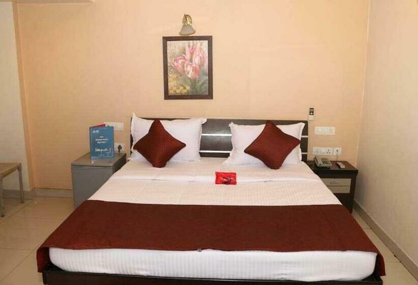 Трехместный Номер Классика, Flagship Hotel A Grand Inn