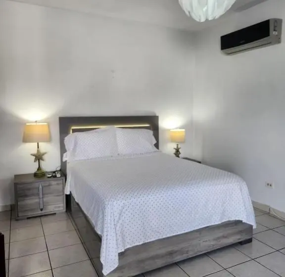 اتاق لوکس, Playa Apartments